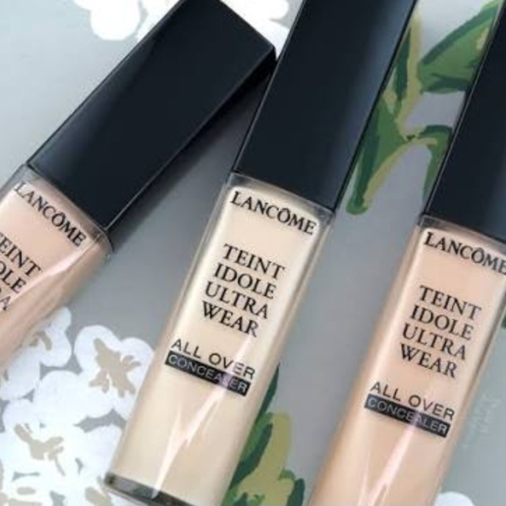 Authentic Lancôme
Teint Idole Ultra Wear All Over Full Coverage Concealer